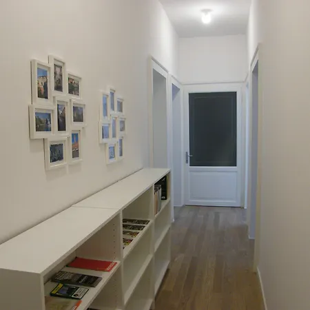 Appartamento 34 *